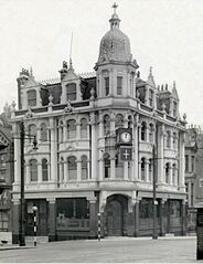 Old-Golden-Cross-corner-of-Havelock-Road.-1957.